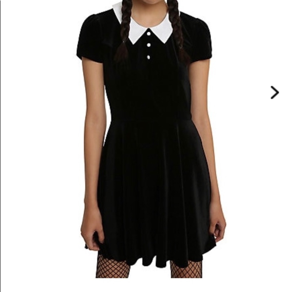 Hot topic Wednesday Adams dress. Size small.